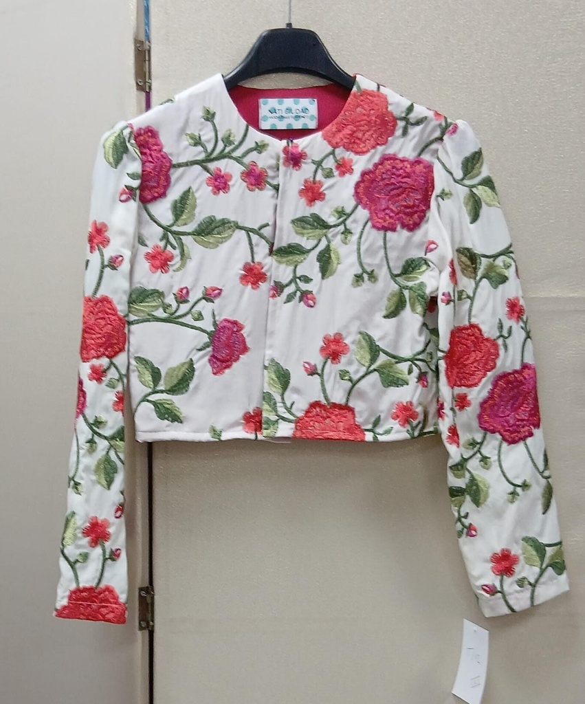 CHAQUETA BLANCO ROTO BORDADA FLOR