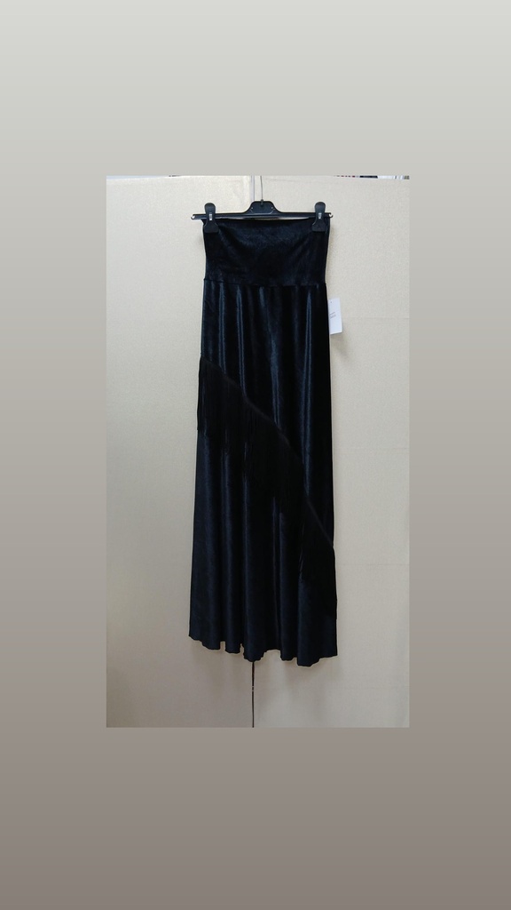CONJUNTO TERCIOPELO NEGRO (Falda)